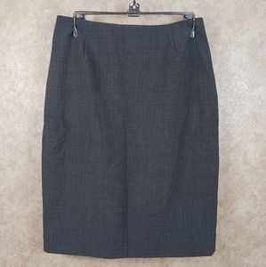 BITTEN by Sarah Jessica Parker Gray Pencil Skirt Size 8 -Two Back Hem Slits